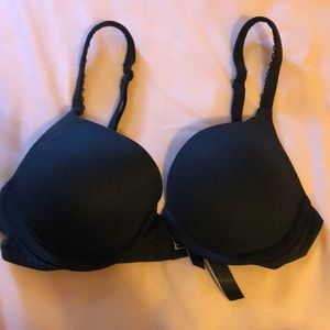 VS Black Bra 30C